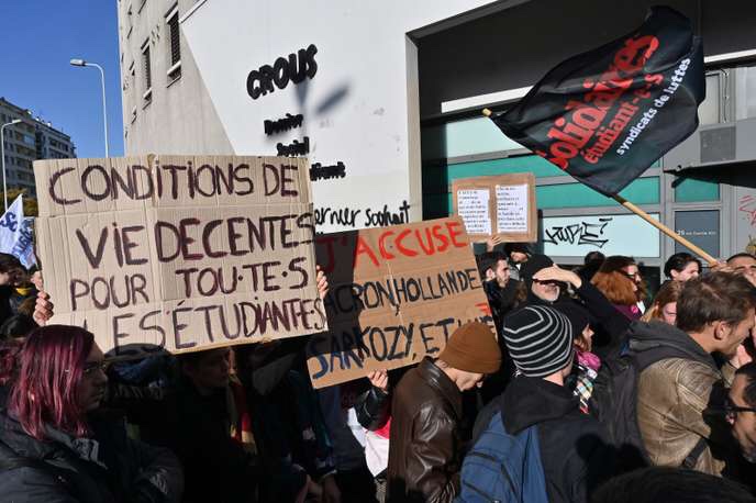 Lyon : un étudiant s’immole pour lancer un signal fort contre la précarité&nbsp;étudiante